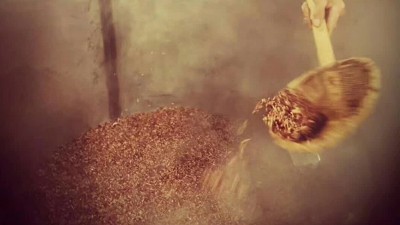用全自動(dòng)釀酒設(shè)備怎樣才能釀出高端好酒，釀酒老師傅說出實(shí)情！