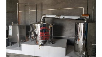 夏天用蒸餾釀酒設(shè)備做固態(tài)酒能行嗎？能，但要注意這7點(diǎn)！