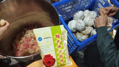 是什么讓王總決定用果酒釀酒設(shè)備做蜜柚酒？蜜柚釀酒技術(shù)