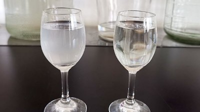 加水變渾濁的酒，就是釀酒機(jī)器釀造的純糧白酒？