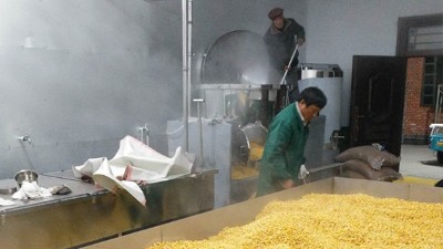 用玉米釀酒設(shè)備做小曲清香玉米酒，這11點(diǎn)沒做好易引起酒苦