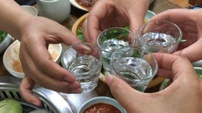全自動(dòng)釀酒設(shè)備：過年喝酒的6大理由！句句戳心……